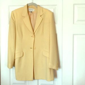 Yellow blazer